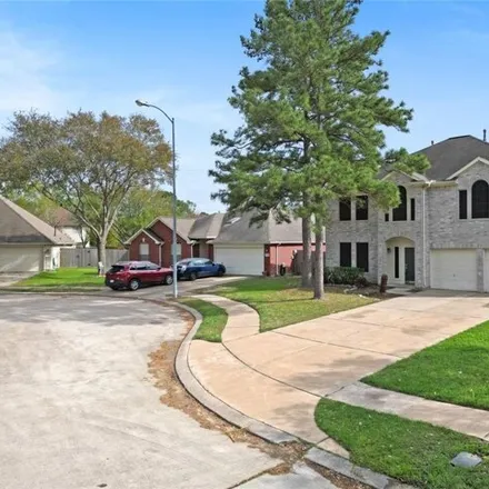 Image 2 - 18303 Hollow Branch Court, Cypress, TX 77429, USA - House for sale