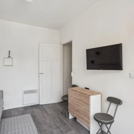 Image 2 - 195 Rue de Charenton, 75012 Paris, France - Apartment for rent