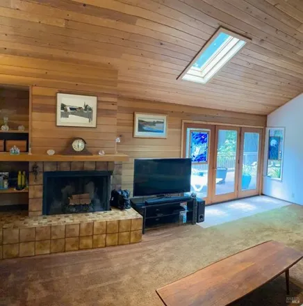 Image 9 - 24739 Sashandre Lane, Cleone, Mendocino County, CA 95437, USA - House for sale
