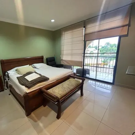 Rent this 3 bed house on Avenida Isla Sol in 092301, Samborondón