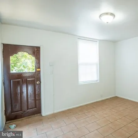 Image 7 - 2214 East Thompson Street, Philadelphia, PA 19125, USA - House for sale