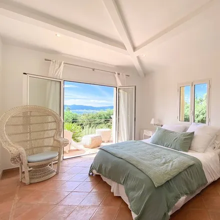Rent this 6 bed house on Route de Collobrières in 83310 Grimaud, France