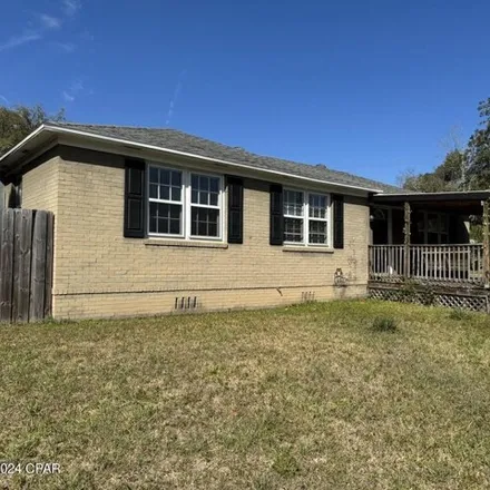 Buy this 3 bed house on 4399 Deering Street in Marianna, FL 32446