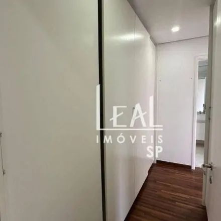 Rent this 3 bed apartment on Rua Doutor Miguel Vieira Ferreira in Centro, Guarulhos - SP