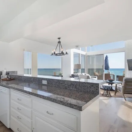 Image 3 - Malibu Pacific Church, 3324 Malibu Canyon Road, Malibu, CA 90263, USA - Townhouse for rent