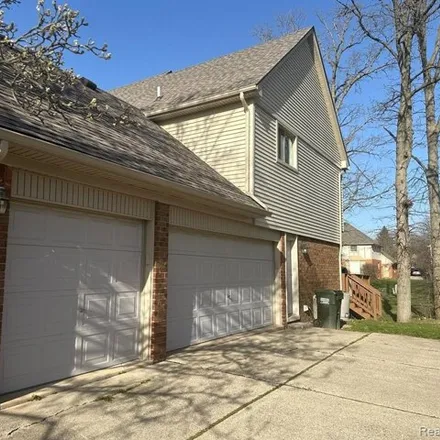 Image 3 - 1670 Edinborough Drive, Rochester Hills, MI 48306, USA - House for rent