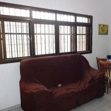Buy this 2 bed house on Rua Espírito Santo in Boqueirão, Praia Grande - SP