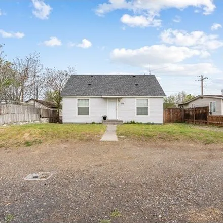 Buy this 3 bed house on 1143 8th Street in Umatilla, Umatilla County