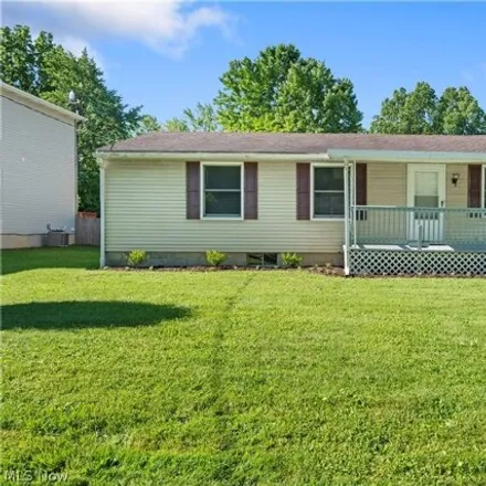 Buy this 3 bed house on 2060 Liberty Road in Stow, OH 44224