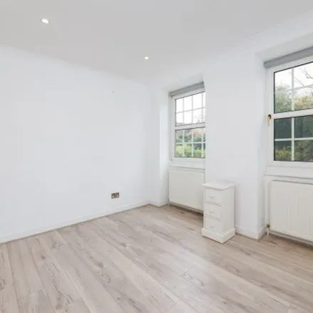 Image 2 - Charing Cross, London, SW1A 2DX, United Kingdom - Townhouse for rent