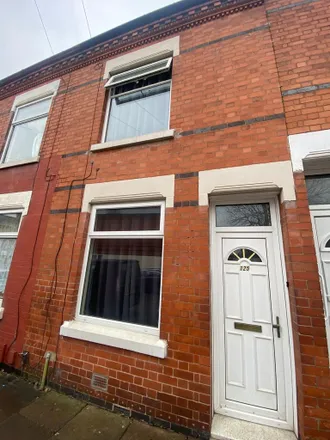Rent this 2 bed townhouse on Devana Road in Leicester, LE2 1PL