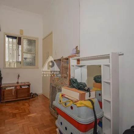 Buy this 1 bed apartment on Largo Paula Cândido in Glória, Rio de Janeiro - RJ