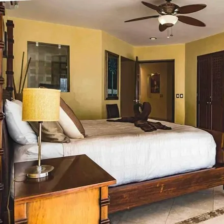 Rent this 5 bed house on Mexico in Avenida Benito Juárez, 77720 Playa del Carmen