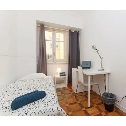 Rent this 7 bed room on Rua Joaquim António de Aguiar