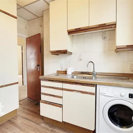 Image 3 - Ranelagh Gardens, London, IG1 3JP, United Kingdom - Apartment for rent