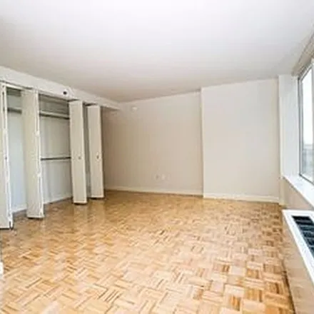 Image 4 - 34th Street - Penn Station, West 35th Street, New York, NY 10001, USA - Apartment for rent