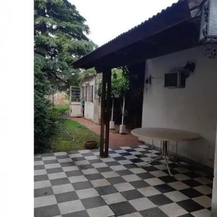 Buy this 2 bed house on Teniente Agneta 1153 in Azcuénaga, Rosario