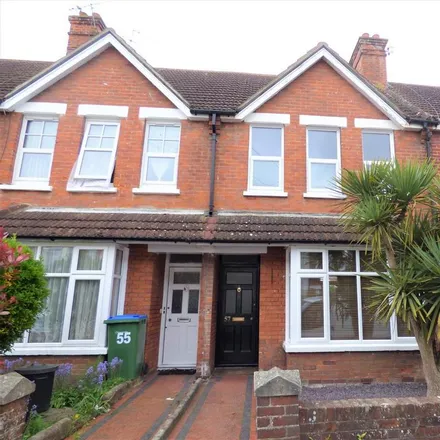 Rent this 3 bed townhouse on East Ham Road in Littlehampton, BN17 7AP