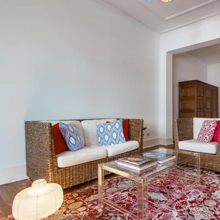 Rent this 4 bed room on Neshamáh - Massage and Alternative Therapies in Rua Rodrigo da Fonseca 81, 1250-190 Lisbon