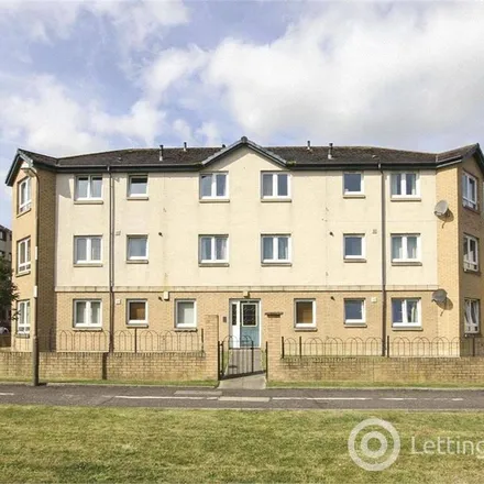 Rent this 2 bed apartment on Clovenstone Gardens in City of Edinburgh, EH14 3EU