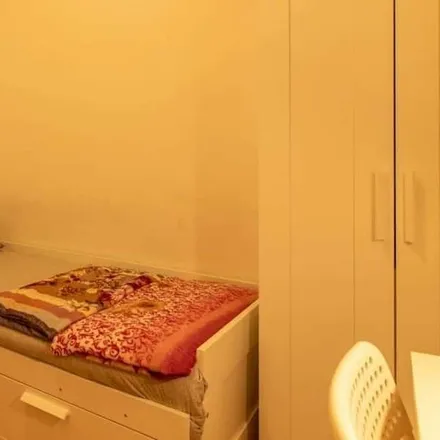 Rent this 6 bed room on Rua de Ponta Delgada in 1000-243 Lisbon, Portugal