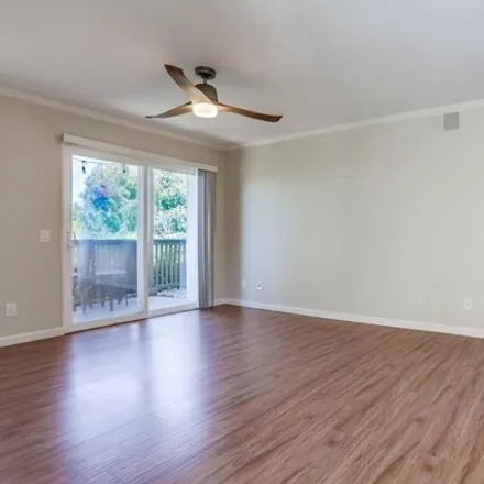 Image 3 - Sommerset Place, San Marcos, CA 92078, USA - Condo for rent
