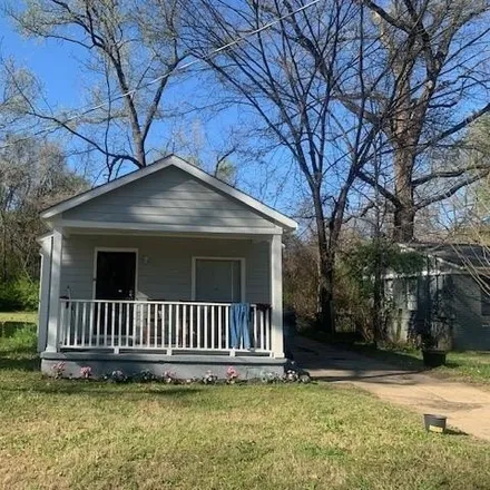 Buy this 2 bed house on 1810 Winston Drive in Memphis, TN 38127