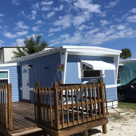 Buy this studio house on 193 Cocoa Palms Drive in Cape Canaveral, FL 32920