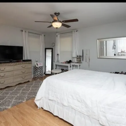 Image 7 - 29 Monmouth Road, Oceanport, Monmouth County, NJ 07757, USA - Condo for sale