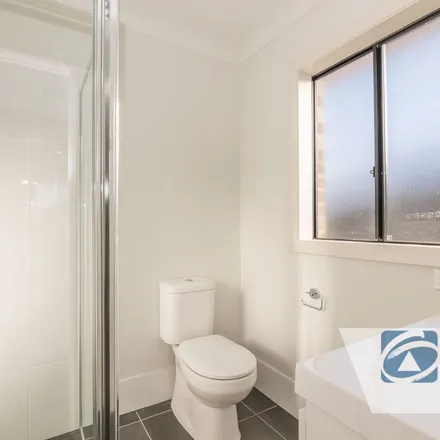 Rent this 4 bed apartment on Oak Tree Retirement Village in 15 Meramie Street, Mudgee NSW 2850
