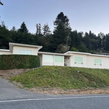 Image 1 - 11947 Ocean View Drive, Del Norte County, CA 95567, USA - House for sale