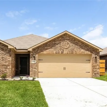 Rent this 3 bed house on Sweetwater Creek Drive in Montgomery County, TX 66327
