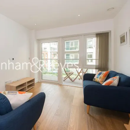 Rent this 1 bed apartment on Vista Apartments in School Lane, London