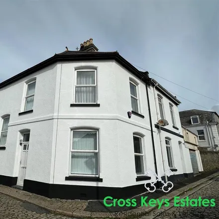 Rent this 3 bed duplex on Trafalgar Place Lane in Plymouth, PL1 4QZ