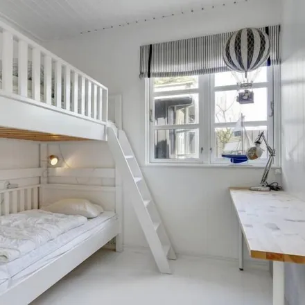 Rent this 2 bed house on Gilleleje in Kystvejen, 3250 Gilleleje