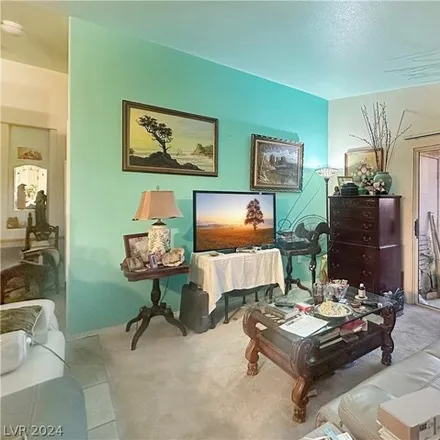 Image 4 - 7279 East Lake Mead Boulevard, Sunrise Manor, NV 89156, USA - Condo for sale
