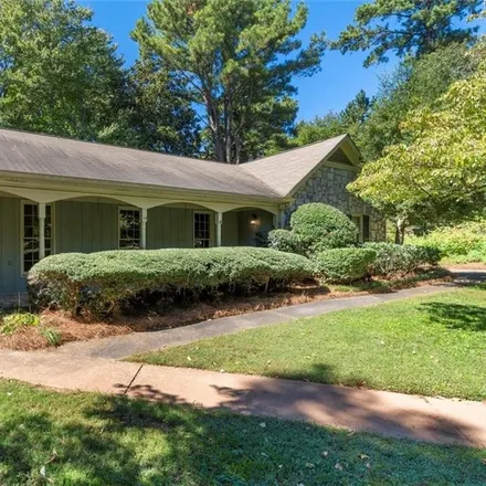 Image 2 - 11520 Bowen Road, Roswell, GA 30075, USA - House for sale
