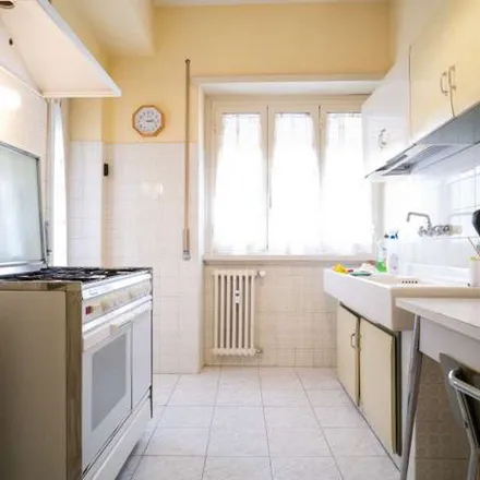 Image 8 - Via Gregorio Settimo, 00165 Rome RM, Italy - Apartment for rent