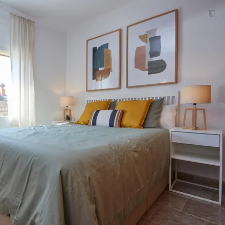 Rent this 1 bed apartment on Carrer de Rubens in 08001 Barcelona, Spain