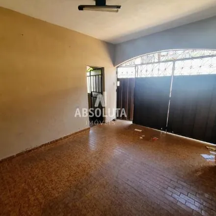 Buy this 3 bed house on Travessa Santos Dumont in Sagrado Coração de Jesus, Conselheiro Lafaiete - MG