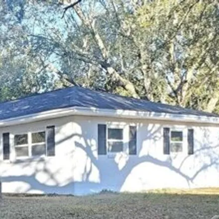 Buy this 3 bed house on 6713 Data Street in Pensacola, FL 32504