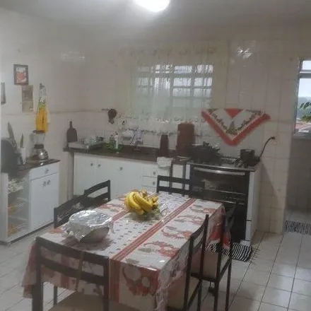 Buy this 3 bed house on Rua Serra da Cantareira in Cooperativa, São Bernardo do Campo - SP