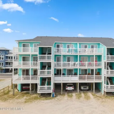 Buy this 2 bed condo on 198 Periwinkle Lane in Carolina Beach, NC 28428