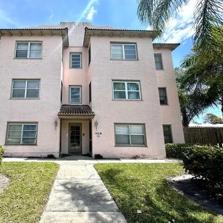Rent this studio apartment on 2060 Broward Avenue in West Palm Beach, FL 33407