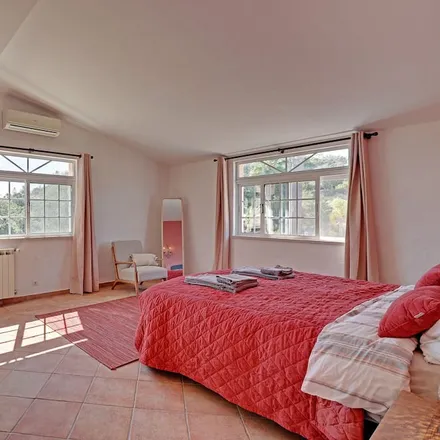 Rent this 4 bed house on 8005-487 Distrito de Évora