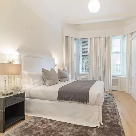 Image 5 - 227 Sussex Gardens, London, W2 2RL, United Kingdom - Apartment for rent