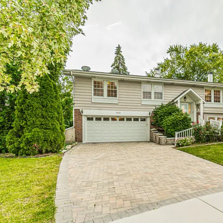 Image 2 - 1345 Hassell Drive, Hoffman Estates, Schaumburg Township, IL 60169, USA - House for sale