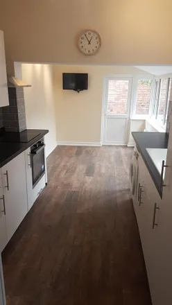 Rent this 3 bed house on Jameson Villas in Hull, HU5 1QP