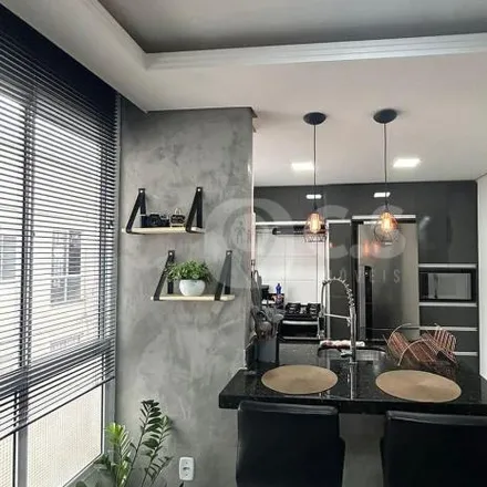 Buy this 2 bed apartment on Avenida José Vicente Aiello in Parque das Nações, Bauru - SP