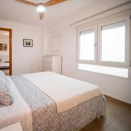 Image 9 - Pannes, Carrer de Vicent Brull, 46011 Valencia, Spain - Apartment for rent